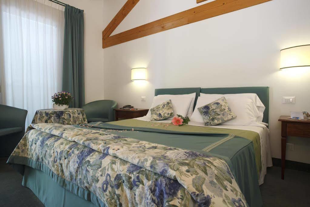 Albergo Al Moretto Кастельфранко-Венето Экстерьер фото