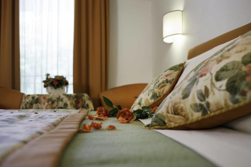 Albergo Al Moretto Кастельфранко-Венето Экстерьер фото